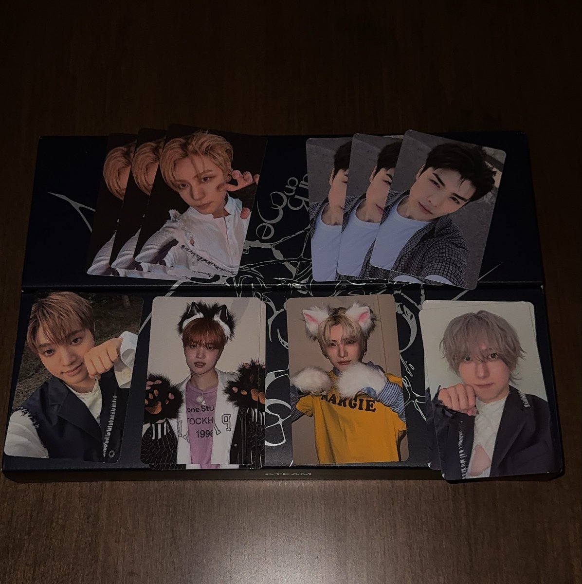 haeriaaah's tweet photo. idk why they sent me the same version but fuck it — dupe queen strikes again 😝😭 https://t.co/QW17MMyy6q