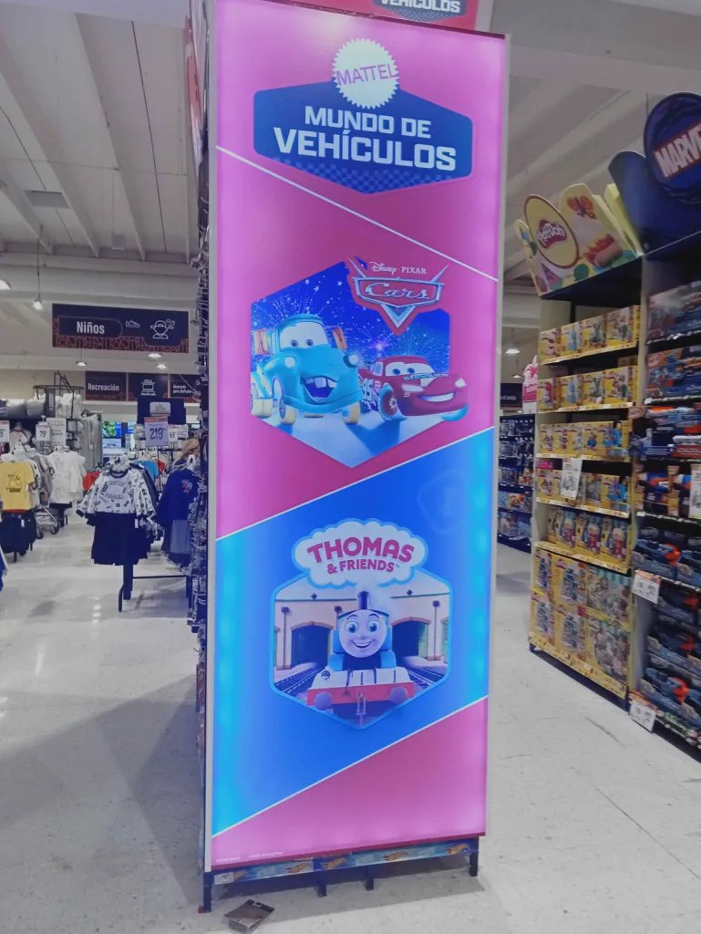 SteamDroid_fmg's tweet photo. went to a store and saw these

no merch tho https://t.co/a25SLBciKM