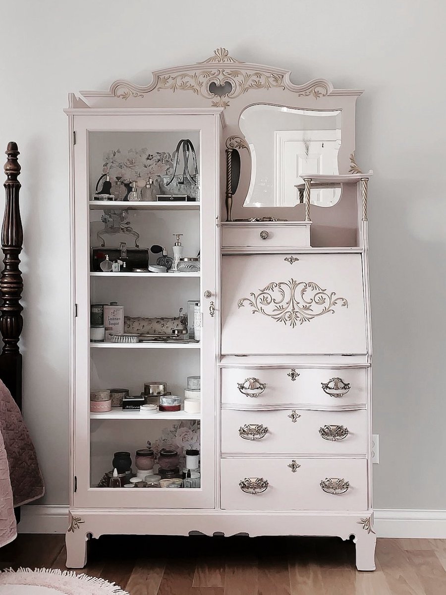 glirttery's tweet photo. vintage cabinet and secretary desk https://t.co/6LR0MOlXQp