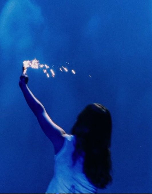 x_lyssss's tweet photo. you're a spark in the dark 
and my clothes are caught in flame https://t.co/9lpE1R6JU6