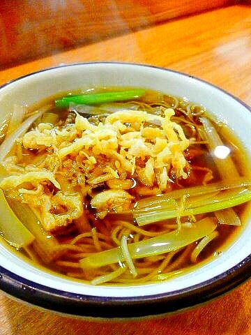 SHINvirgoZ's tweet photo. 本日ランチセットは、
きのこ炊き込みご飯
秋茄子の煮浸し
天ぷら盛り合わせ
手打ち新そば
お待ちしております🙇 https://t.co/EenmDRZgEj