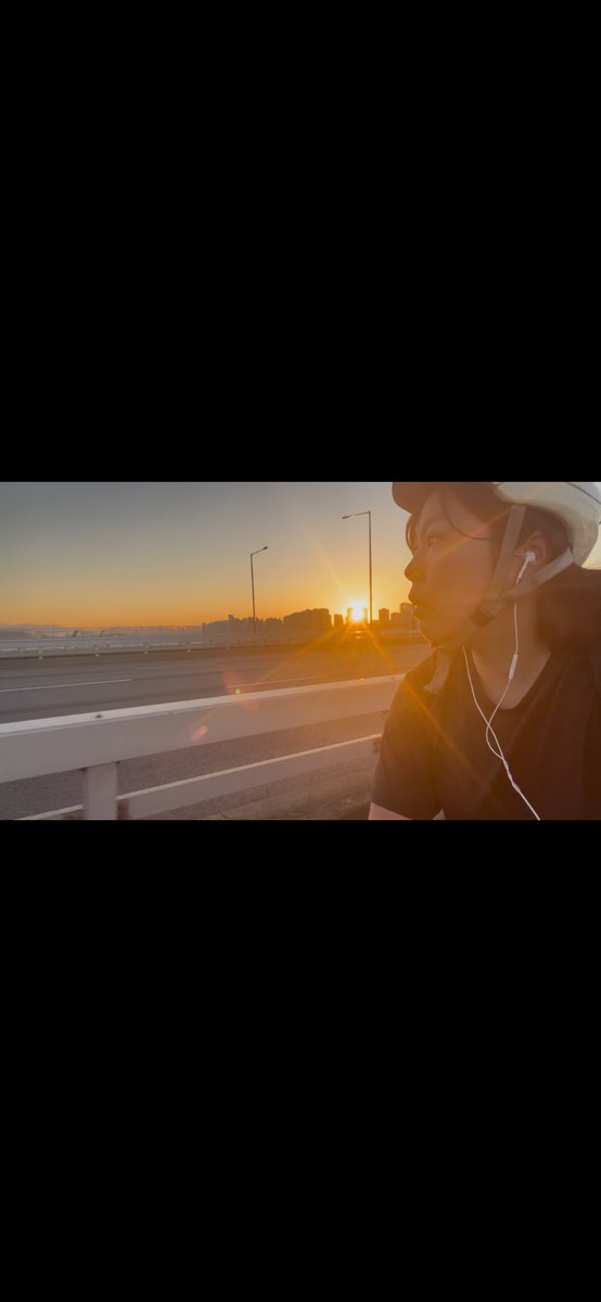 bluedotprayer's tweet photo. 가을의 온기를 느끼며, 오픈런 뀨💗 https://t.co/UHkeHVz7Kd