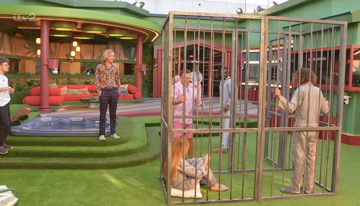 superTV247's tweet photo. 🚨 Rochelle &amp; Omar’s punishment… is jail #BBUK https://t.co/LGpsVCs6HA
