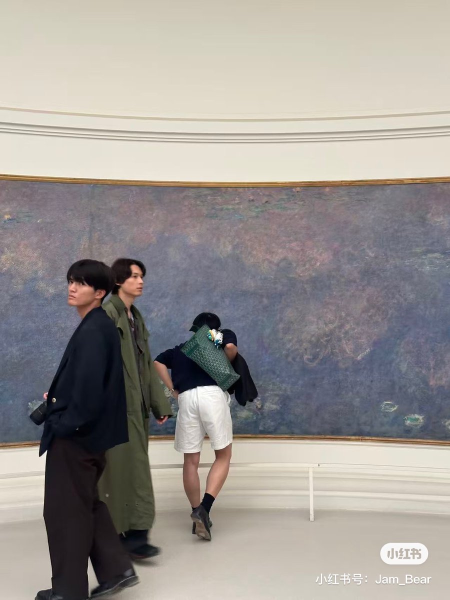 murotuna177's tweet photo. 松村北斗 in Musée de l'Orangerie
Jam_Bear @ rednote https://t.co/G6Ji8RBmy7