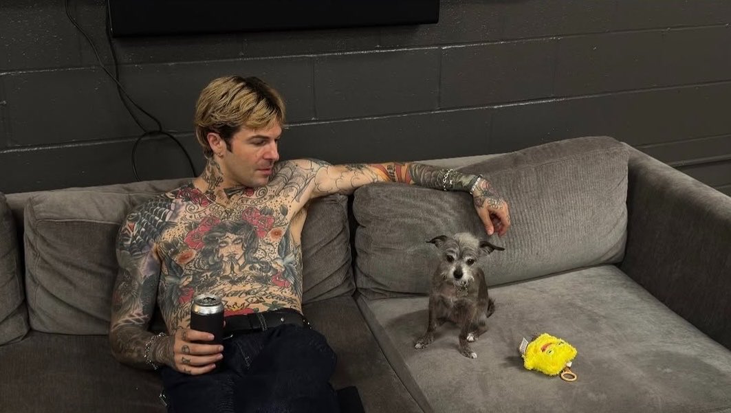 thenbhdfiles's tweet photo. Jesse &amp; Tony Rutherford recently. 🖤🐾 https://t.co/W156S8KULk