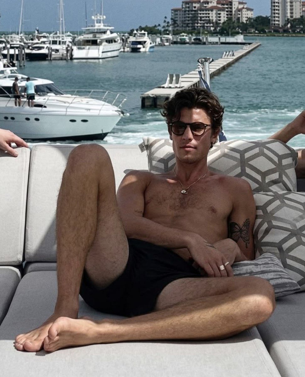 Michael10378373's tweet photo. So sexy 🥵🥵 https://t.co/60fvwcIXkS