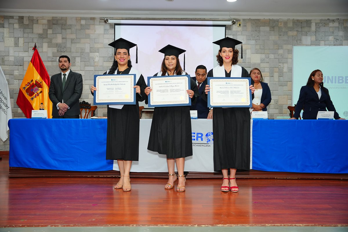 unibpr's tweet photo. 🎓 Un logro que marca el inicio de nuevos caminos

UNIB, en colaboración con FUNIBER Ecuador, celebró una ceremonia para reconocer a los estudiantes que culminaron con éxito una importante etapa de su formación académica. 🌎✨ https://t.co/o6qiNAMKbf