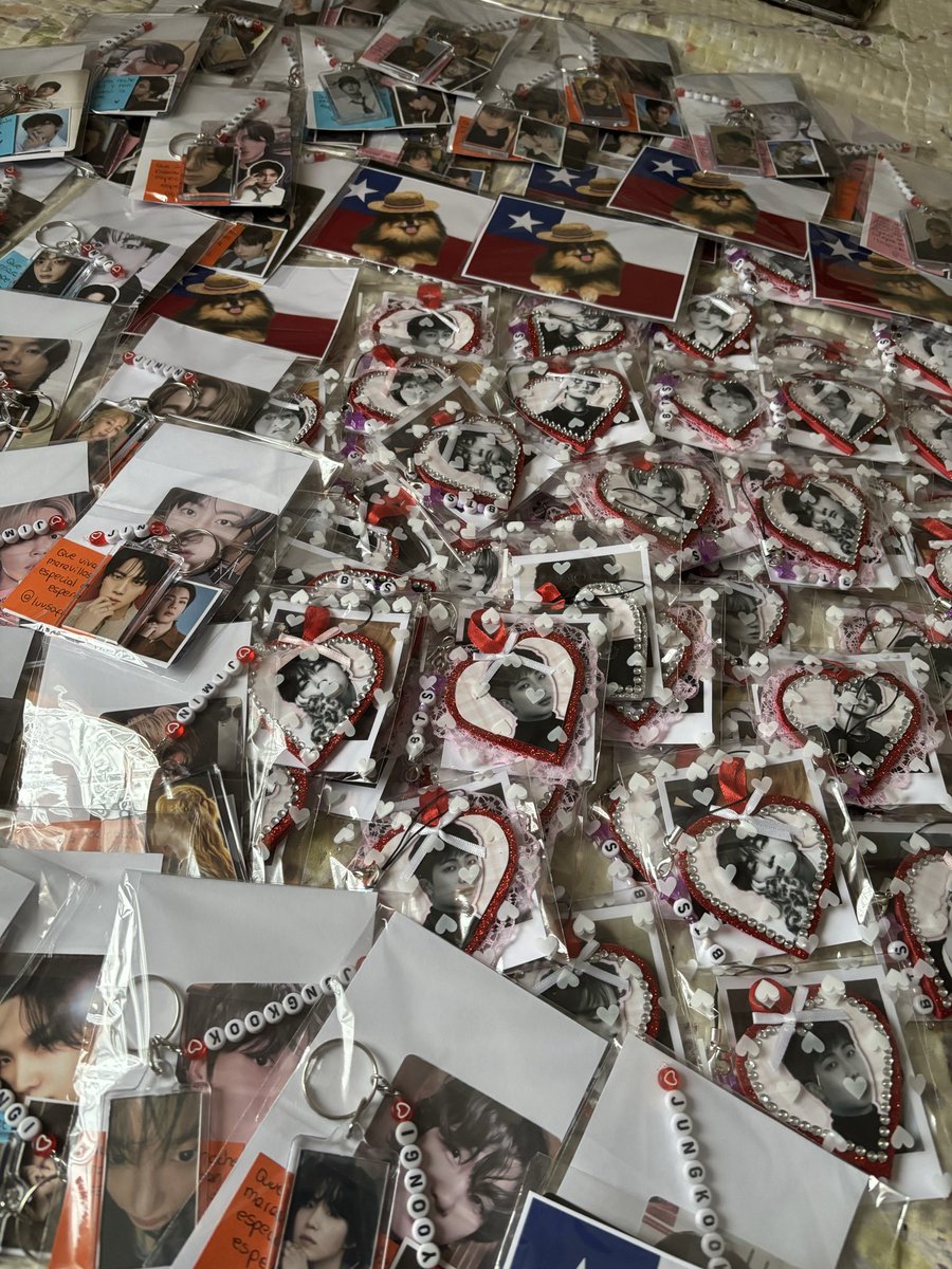 lovimmiee's tweet photo. armys de mierda espero me reciban mis freebies o me mato en su cara si https://t.co/uueBPAiWdV