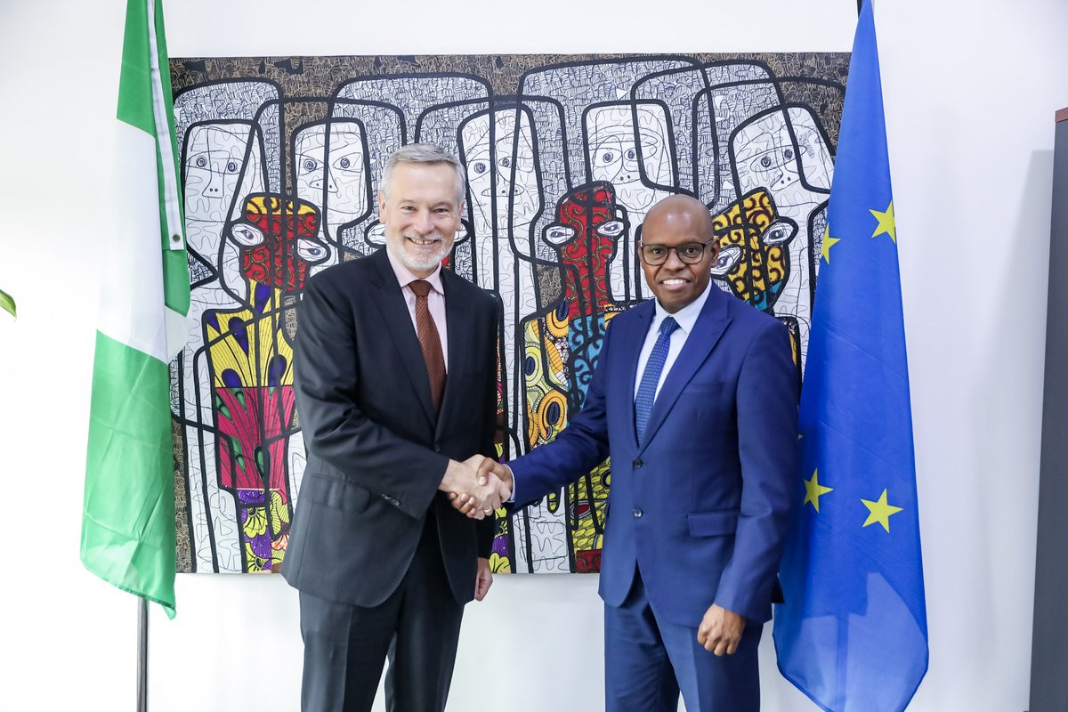 unesco_abuja's tweet photo. #UNESCO Representative to #Nigeria Dr. @isaiasbr met with #EU Ambassador H.E. @GautierMignot2 to reaffirm the strong UNESCO–EU partnership.
Discussions covered progress under the EU-funded #EISS initiative and future cooperation in education, culture, and information integrity. https://t.co/u0ZcgJ1z7o