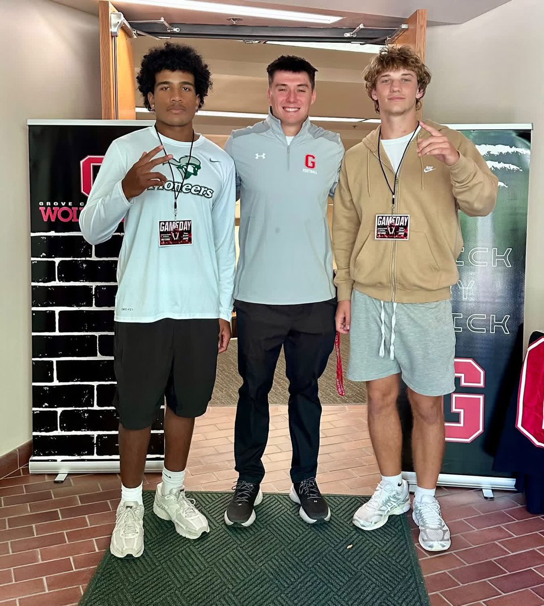 thetitusbrooks's tweet photo. After an amazing visit this weekend and conversation with Coach @jason_muench11 I am very blessed to say I received an offer to extend my athletic and academic career at @GCC_FB #AGTG 🙏🏽 God is good! Thank you to the coaching staff at GCC for believing in me, it means everything to me. @CoachDiDonato 
#recruitsouth #uncomMen 
@corbymeekins @lsaathl @DonnieBaggs_ @TXPSMedia @tapps247 @1CoachBailey @PRCoachBrim @CoachLuHeff
