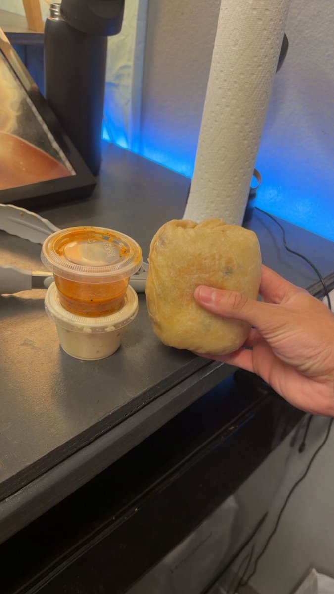 MikeyStallone's tweet photo. Hey @ChipotleTweets next time get my consent before you fuck me!! #israelichipotle #chode #nukechipotle https://t.co/TicCxoGS3I