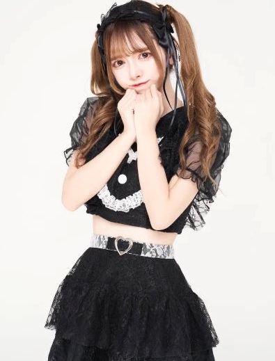Nonireich's tweet photo. 【白兎なの】

元地下アイドル。
複数グループに所属した
初めに所属したグループ「Mystear（ミスティア）」ではピンク担当「乙川うる」として活動。

その後地下アイドルグループ「utatane（うたたね）」で活動するが契約違反により解雇された。
個撮出演がバレたのが原因との噂。

1720534 https://t.co/5qbC0thXbs