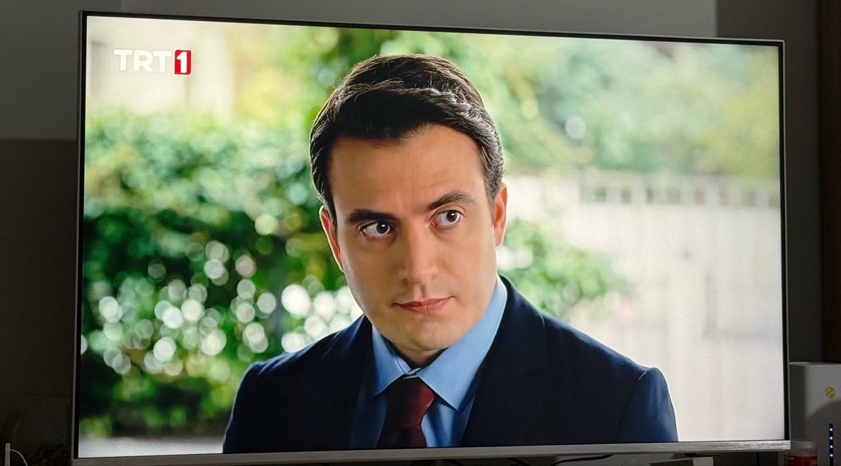 R000SE's tweet photo. Bunların utana sıkıla flörtü beni eritip bitiriyo yaaa. Çok tatlılar 🥹🥹🥹🥹 https://t.co/lXlC9GiOht