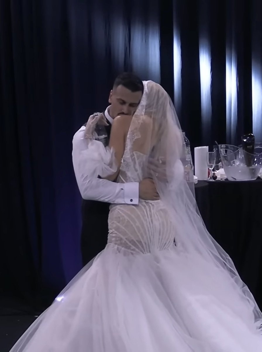 couple_aura7's tweet photo. 06.04-06.10 ~ 6 months Mr&amp;Mrs Borri 🫶 happy for them 
#briteo https://t.co/yYIra64Pj3