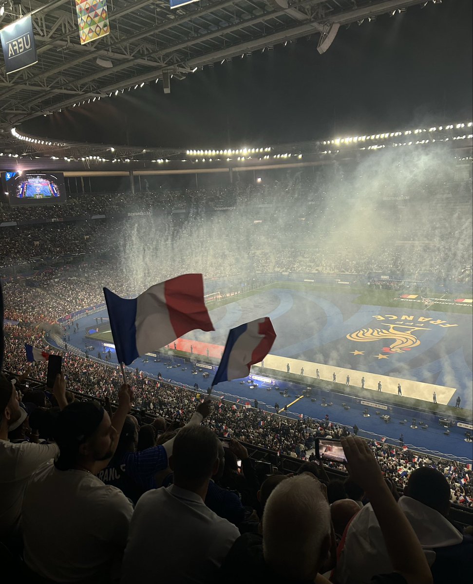PrvcGl's tweet photo. nonn, vous nous avez respectés merci beaucoup !!! 🥖 #FRABEL https://t.co/jcTJQGow0D