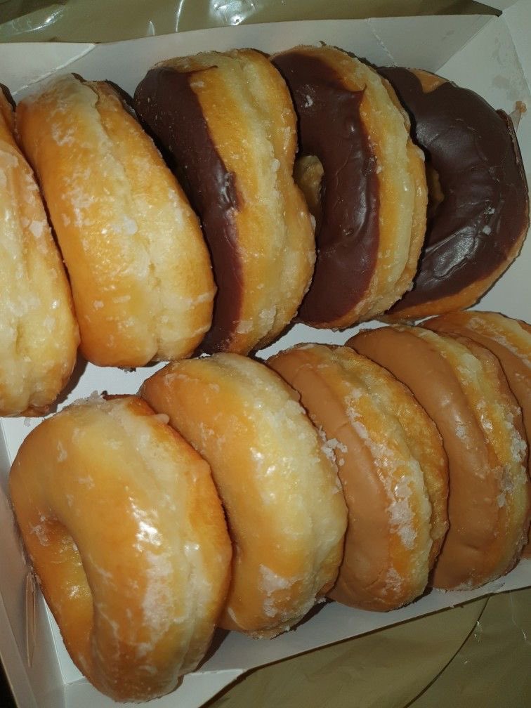 9ngelfiish's tweet photo. cravings food poll https://t.co/dHxz7tuz5M