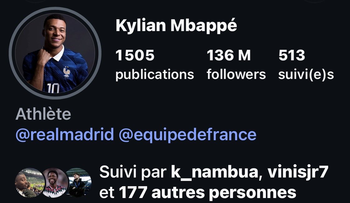 tapso7's tweet photo. Ça se voit que Mbappé est pas content que la France propose le plus beau football sans lui .

Même pas petit story pour la victoire de son équipe .

C’est pas digne d’un capitaine de l’équipe de France . https://t.co/Sak3gkklRm