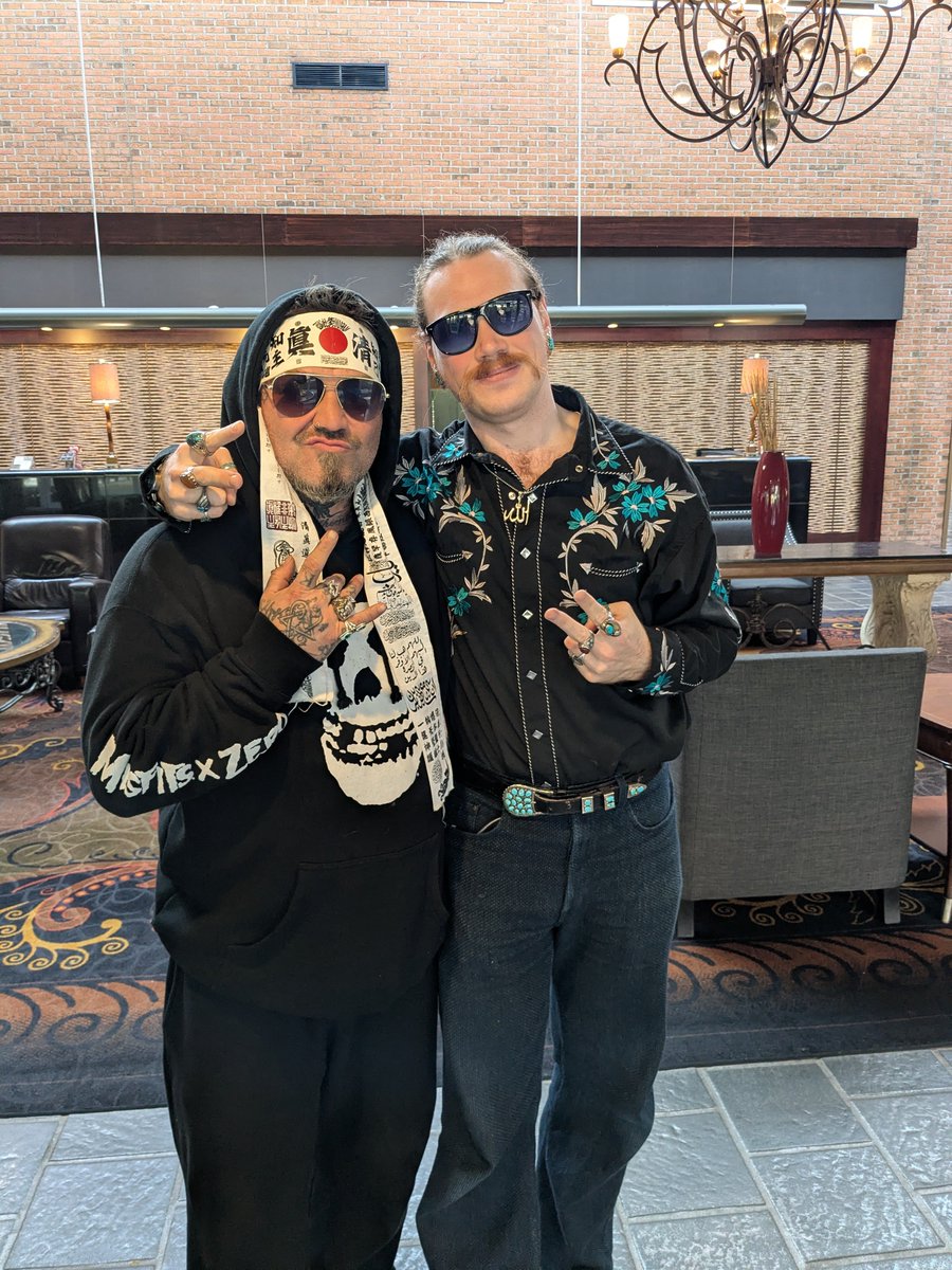 SeiShinBushi's tweet photo. It was a sudden announcement so thank you to those who joined! I'll be uploading it as soon as I can to my YouTube. God bless you @BAM__MARGERA and thank you for being so generous with your time https://t.co/XZYKcFgHCH
