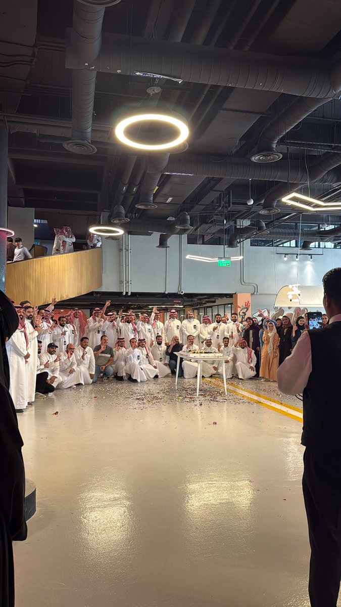 fayxm4's tweet photo. اتوقع الكراج مكان أحلام كل فاوندر سعودي❣️ 
third anniversary of the Garage ✨ https://t.co/h8hYDL7jX5