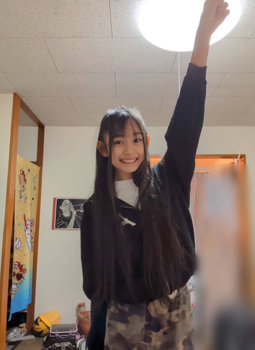 DP_AKANE's tweet photo. おはようでやんす︎🙌🏻☀️
茜は今日から #学校 だよー！🏫🎒

今日は6時間授業だけど頑張るね💪🏻❤️‍🔥

みんなも今日1日一緒に頑張ろうね！！🫶🏻💗
#あかねん
#DIANNAプロジェクト練習生
#でやんす https://t.co/hQUMEvLcQa