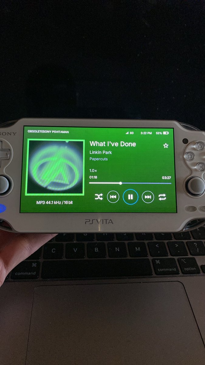 PSVITAMAN running on a PS Vita photographed by @tomateros92