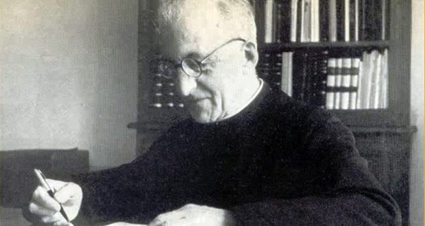 jesuitnews's tweet photo. #OTD in 1964, the death of Fr. Jean-Baptiste Janssens, SJ, 27th Superior General of  the Jesuits. He earned the title "Righteous Among the Nations" by issuing forged baptism certificates for Jewish children while he was #Jesuit Provincial in Northern Belgium during the Holocaust. https://t.co/IQJmgjYNHm
