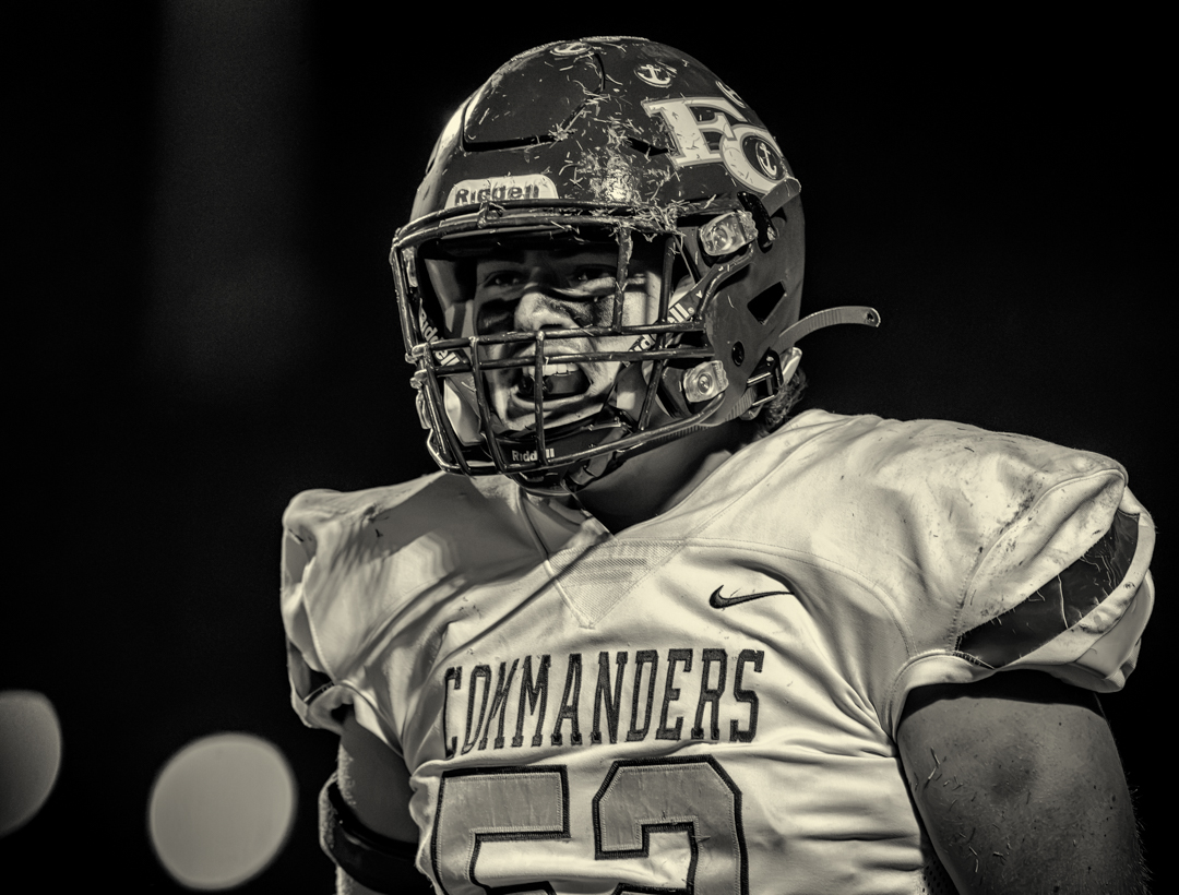 terrancejack's tweet photo. Full Game Gallery LIve
https://t.co/zkWNDL6ZaP 
@615Preps @fcs_commanders @DCA_Football #FNL #tennesseefootball #terryjackphotography @terrancejack https://t.co/ekIYbQcWg3