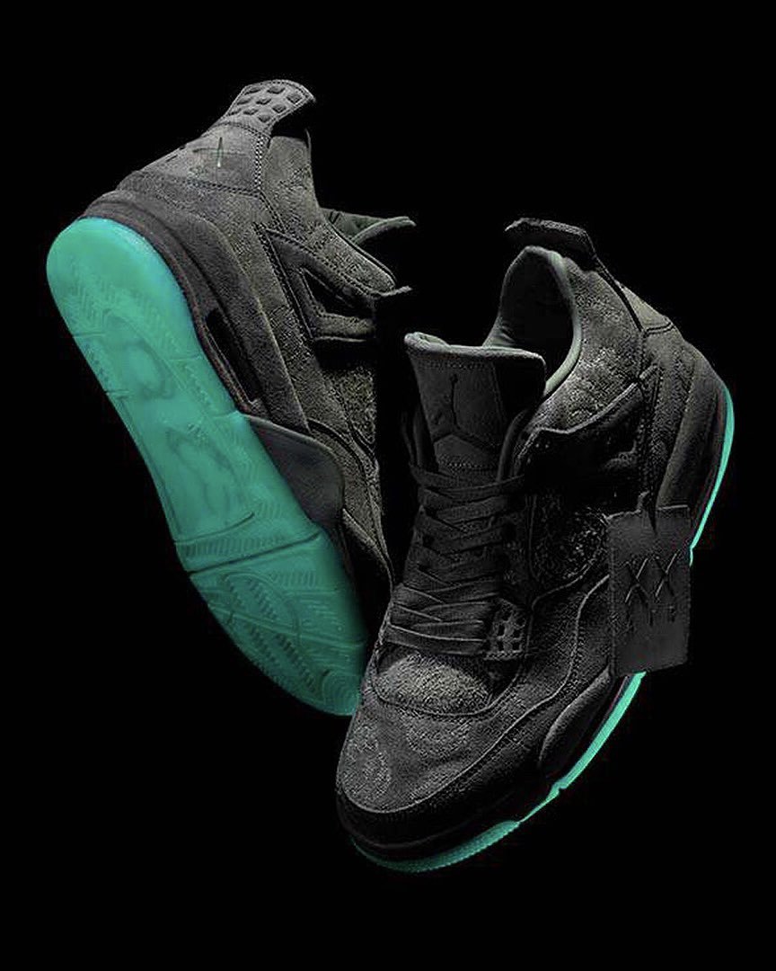 fullress's tweet photo. 【2027年 夏 発売の噂】
KAWS × NIKE AIR JORDAN 4 SP "Dark Grey" (カウズ ナイキ エア ジョーダン "ダークグレー") [JU4624-002]

https://t.co/t9cSi6hQpT https://t.co/87mzD5Lkqb