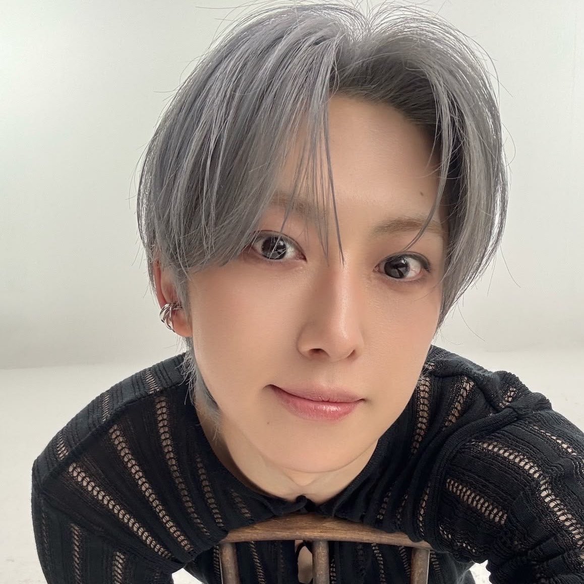 tricezcorteam's tweet photo. this or that? 
(fuma silver or dark blonde hair) https://t.co/RJOfi2uRTE