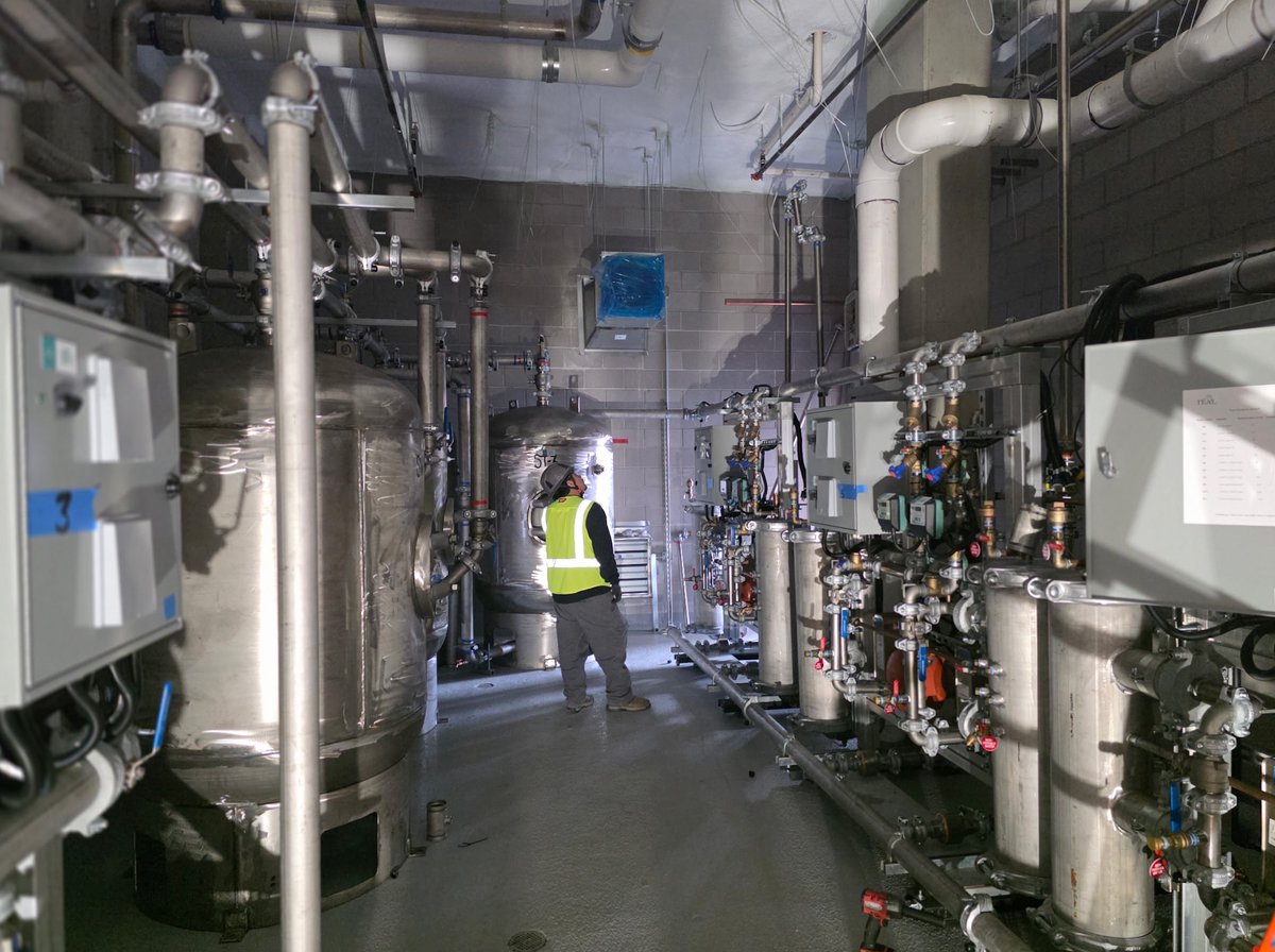 TEAL_Systems's tweet photo. TEAL delivered its second all-electric domestic hot water system to 3850 Blake St, a 310-unit, 16-story multifamily development in Denver's RiNo neighborhood, built for efficiency and cold-climate performance.
@formativco @DavisPartner @TheWeitzCompany
#Multifamily #DenverCO https://t.co/RCe4ClT9Un