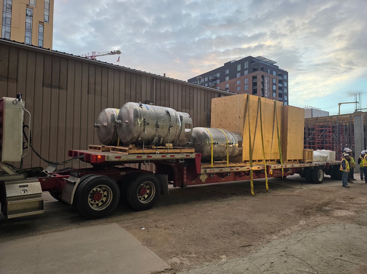 TEAL_Systems's tweet photo. TEAL delivered its second all-electric domestic hot water system to 3850 Blake St, a 310-unit, 16-story multifamily development in Denver's RiNo neighborhood, built for efficiency and cold-climate performance.
@formativco @DavisPartner @TheWeitzCompany
#Multifamily #DenverCO https://t.co/RCe4ClT9Un