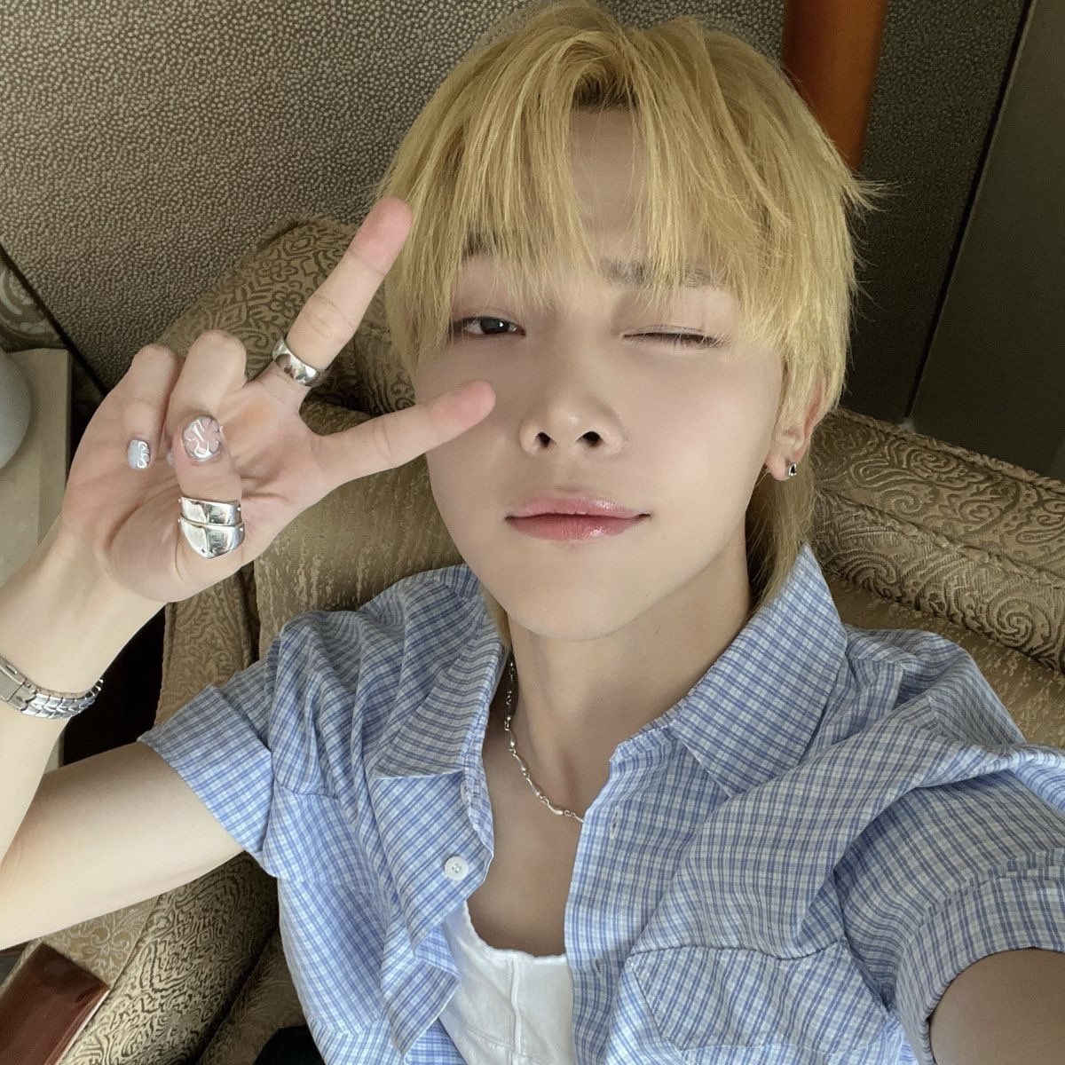 tricezcorteam's tweet photo. this or that? 
(nicholas red or blonde hair) https://t.co/GVMiR2qfp6