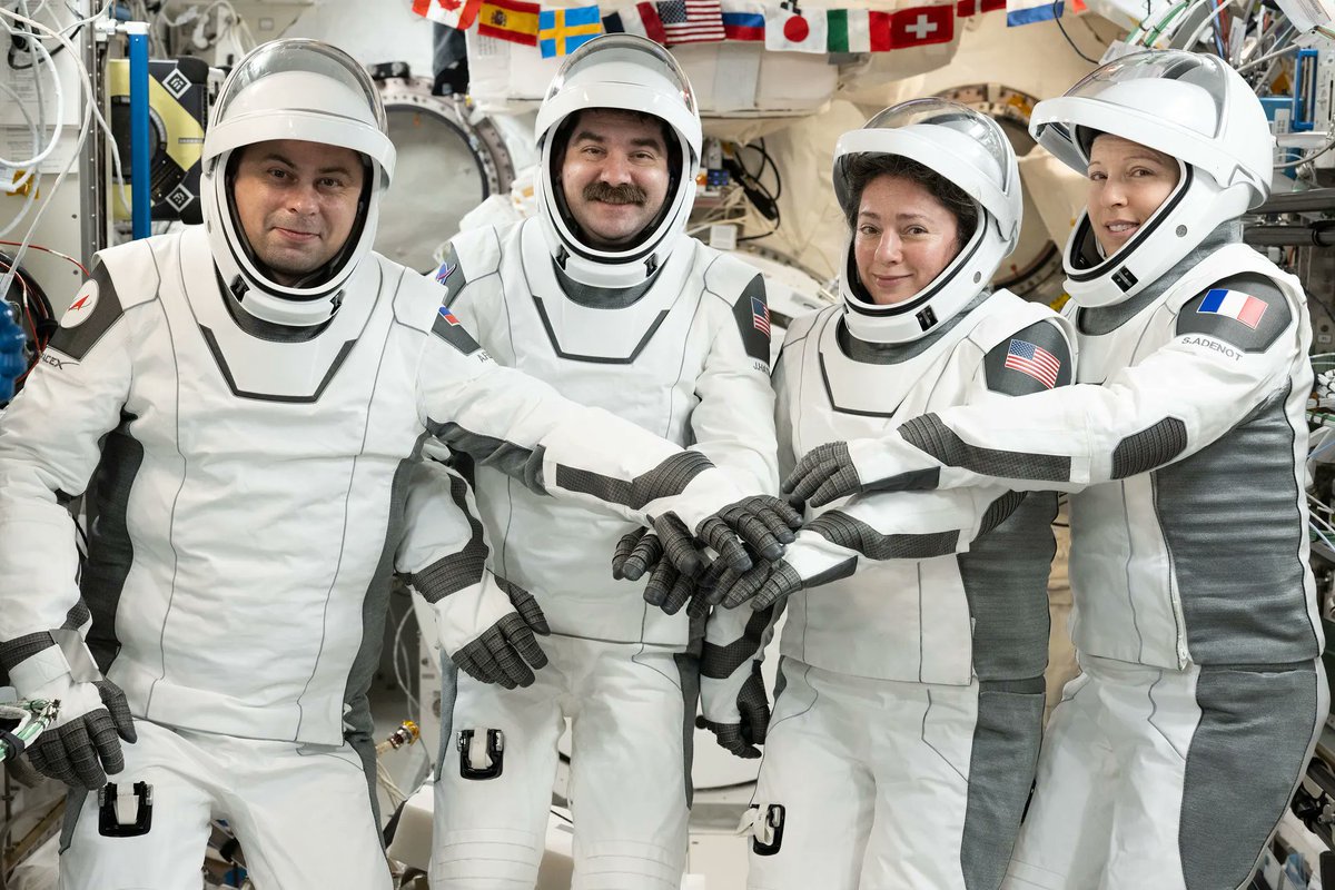 NASA's tweet photo. Time to bring them home 🌎

After nearly eight months aboard the @Space_Station, the four members of Crew-12 will soon head back to Earth. We’re targeting no earlier than 8:05am EDT (1205 UTC), on Wednesday, Oct. 7, for the undocking of the @SpaceX Dragon spacecraft. Details: https://t.co/PPq8gNyI1G