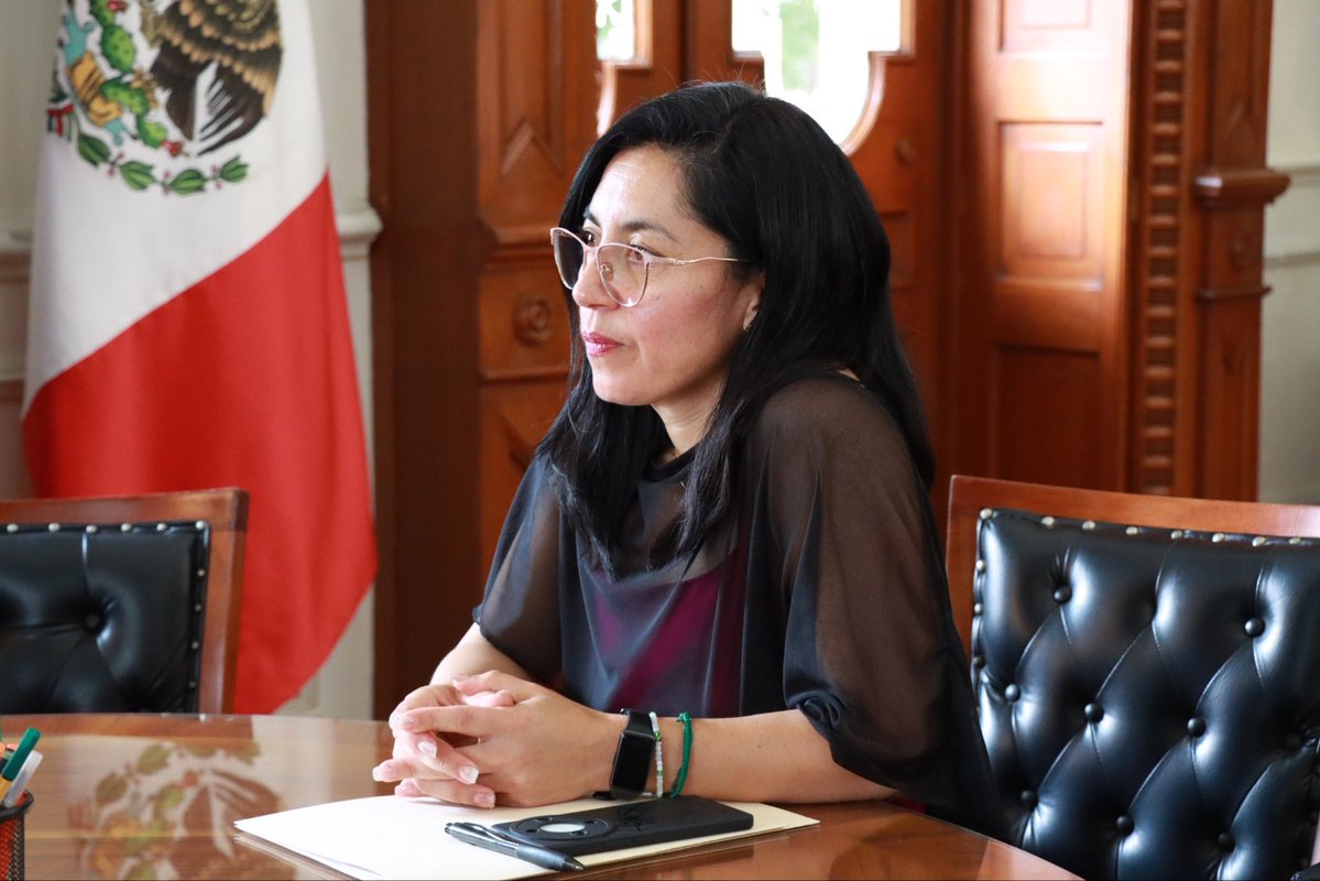 msilvaruiz's tweet photo. Desde la @sindicaturampue iniciamos la semana con una reunión de propuestas, diálogo y compromiso colectivo para seguir construyendo soluciones que sumen a nuestra ciudad. 💚

#Puebla #TrabajoEnEnquipo #GobiernoDeLaCiudad https://t.co/6JZ8d4IcT2