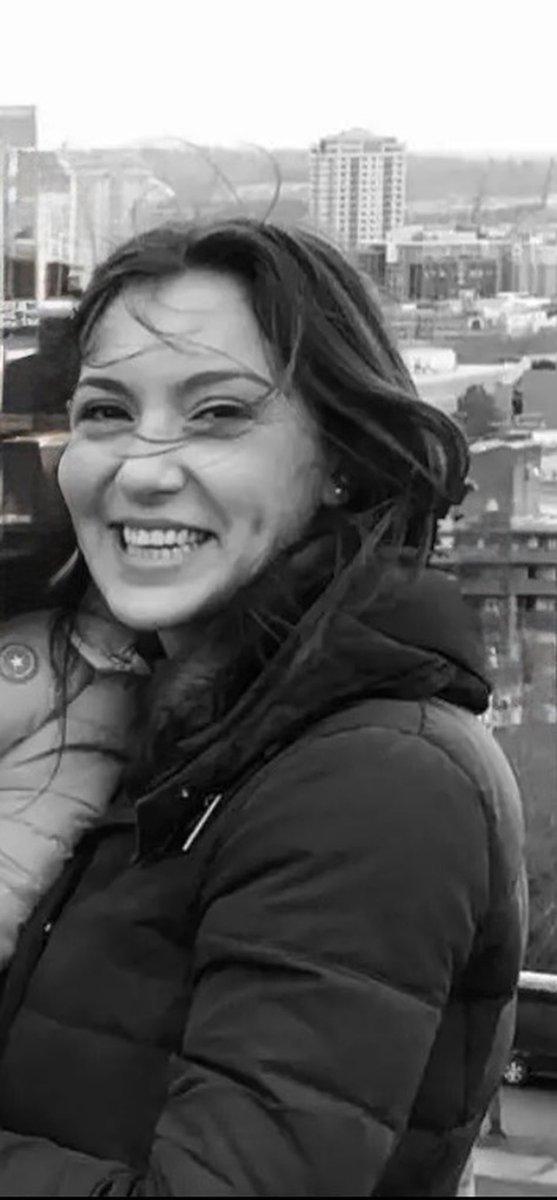 PepeEl088's tweet photo. look at this cucksons mother, he gets jealous if her friends look at her, but here she is sharing it with strangers for send him tributes, shes so fcking beatiful, ill die to see her and kiss so bad in front of the son while he gets hard lol. send tributes for this bitch milf https://t.co/IUK4vmZ5zY