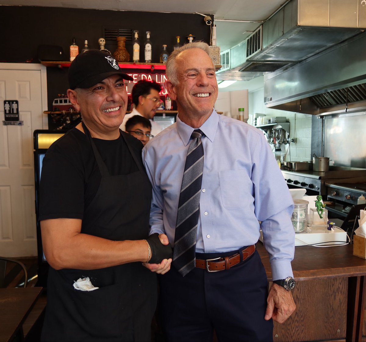 JoeLombardoNV's tweet photo. Great to stop by Ana’s Taco Grill Reno for some great tacos and support a local business. 

Thank you to Edgar and his staff for the warm welcome and 10/10 service. https://t.co/9eidApn3g2