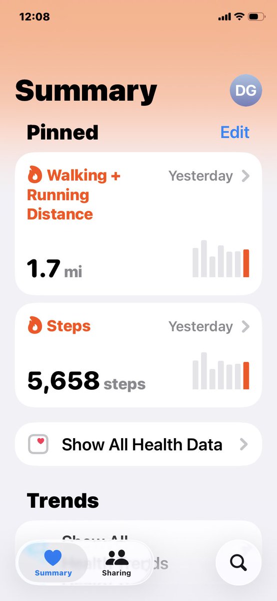 Dg1Don's tweet photo. Fcancer! Switched it up a bit today. Did a lift with bands, free weights and resistance bands. Walk was 1.7 miles. The point is to always keep moving. Hammer 🔨 down cancer! https://t.co/0OFnwU4Co9
