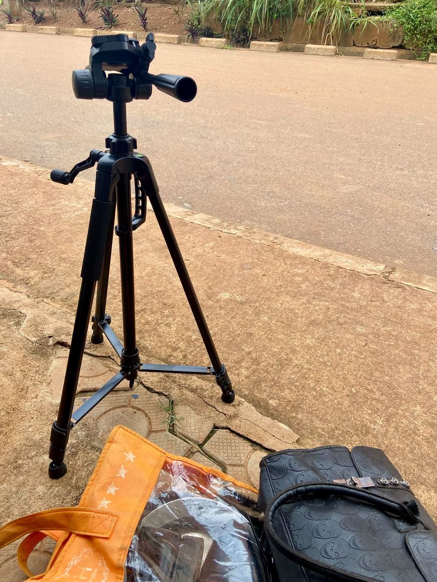 RabbelogieT's tweet photo. Les CREATEURS DES CONTENUS📹📷🎥📸de Magba à Matta-Barrage,de Bankim à Bandam et ancien-Bandam:Vous êtes prêts pour Novembre?🙄🙄🙄
Confirmez déjà vos projets ib:237 ￼6 74 24 41 98 👌🏾👌🏾👌🏾👌🏾 https://t.co/VUhP1Ul0F3