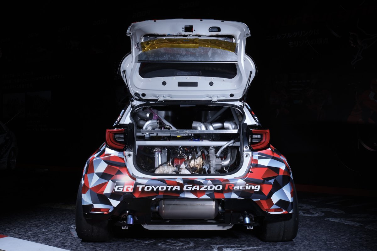 responsejp's tweet photo. トヨタのミッドシップスポーツ『MR2』、2028年復活へ…400ps超＋AWDか
https://t.co/ZoMYnIRXoz

#新型車 #トヨタ #MR2 #GR https://t.co/y23z2gAxvw