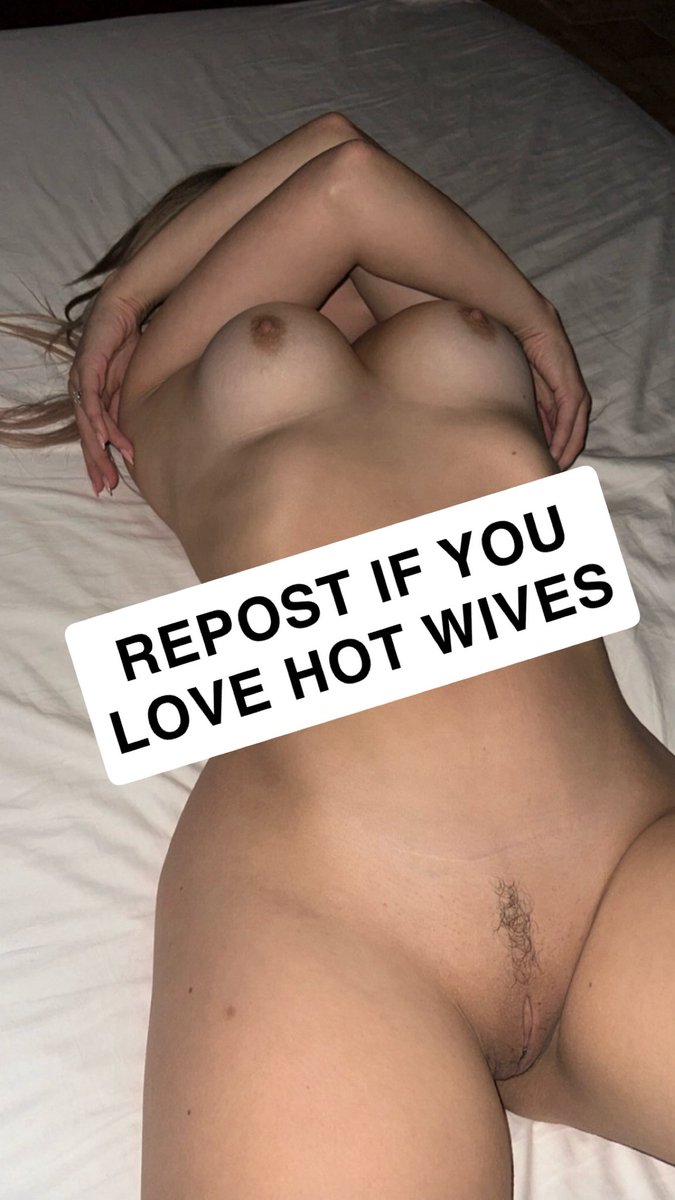 Avmm2776's tweet photo. #Repost 👀 I wanna see who loves horny hot married women 🤭#hotwife #slutwife #expose #married #cheating 💛 https://t.co/eU63vfGtyE