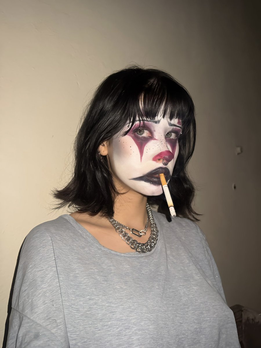 jannotnymous's tweet photo. Horny and craving it. Come to me and beg for me.

#wankbattle #أقدام #wankchat #feetfetish #feetfetısh #feet #mommy #drugtwt #كاتان #coketwt #femdom #سائدة https://t.co/JcZO2ZC5pa
