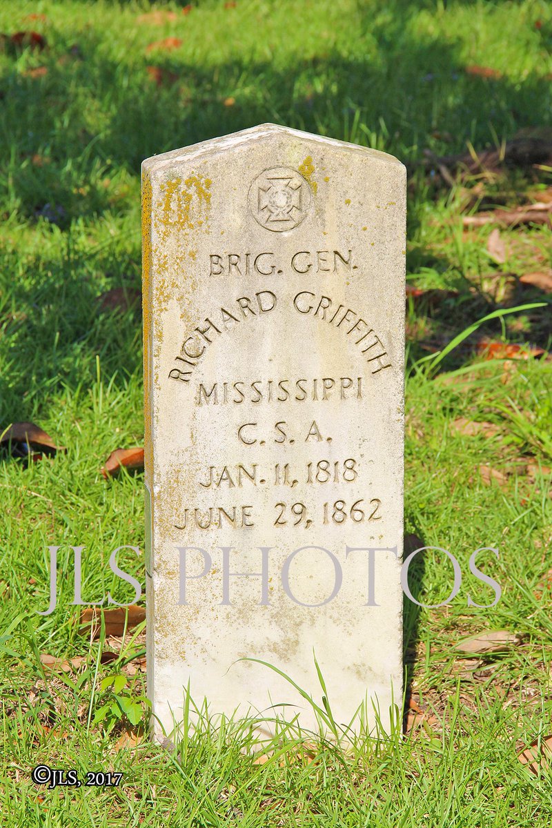 JLS1861's tweet photo. Grave of General Richard Griffith CSA
Jackson, Mississippi (2017)

https://t.co/SpxtfVSFYX https://t.co/klFOB2AHp5