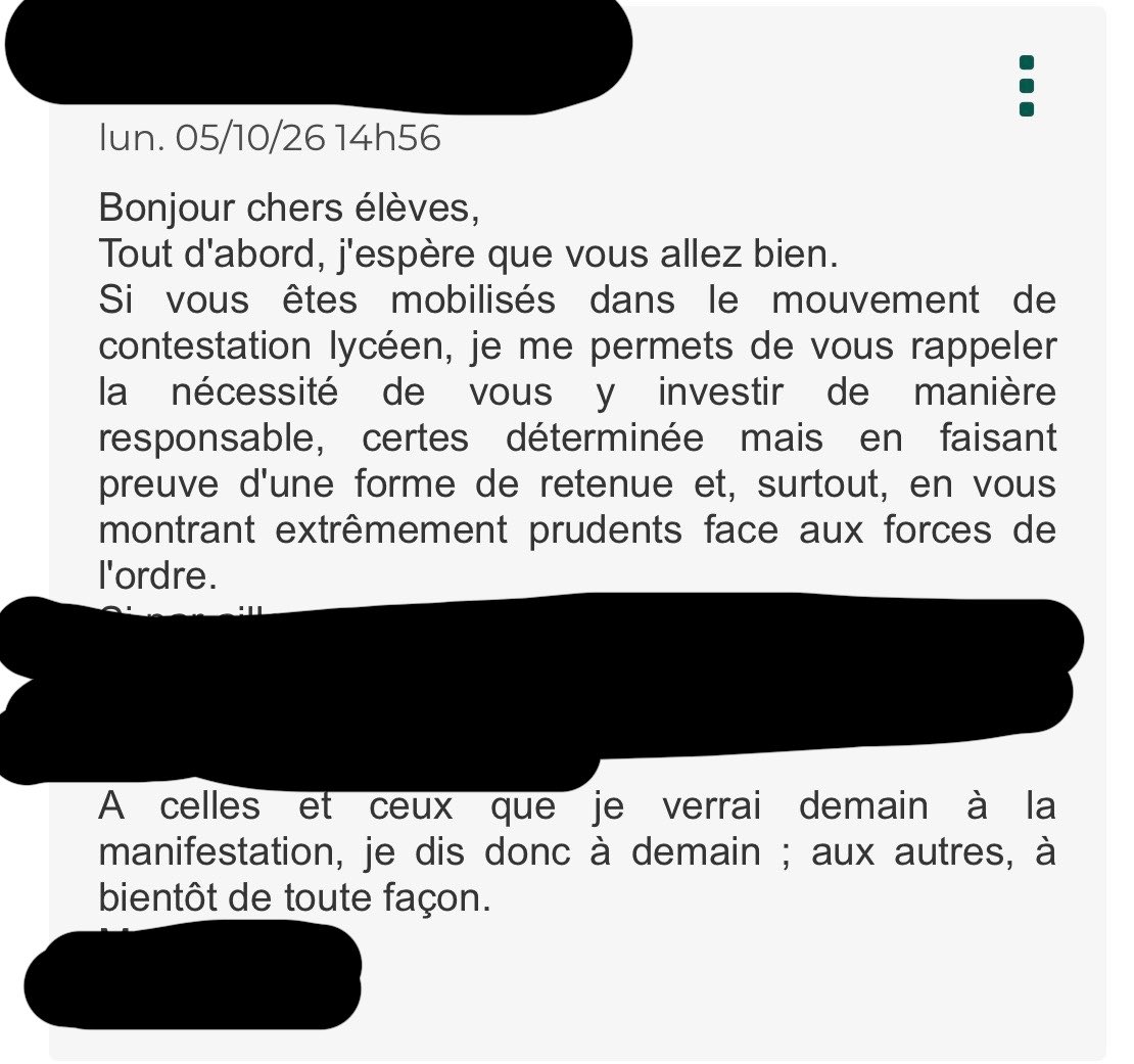 emma_ackrm's tweet photo. j’aime tellement cette prof ptdrrr j’espère la croiser demain https://t.co/9hN0UW0G4N
