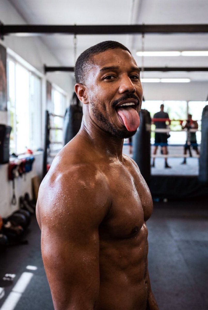 Mr_Everythng's tweet photo. Choose your fighter to knock that boochie out:

Aaron green-eyed Pierre
Or
Michael B is for beautiful Jordan https://t.co/zK6r12HcVc