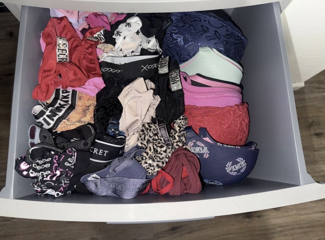 exposedbxpss's tweet photo. I love filling my 41🔁 latina sisters panties with warm babies. give me more tasks 0587e2a578abf619c25295b6c89c1dc1854e35f26e4a185e547d55672a2e9ca515 https://t.co/gMorb2xMb0