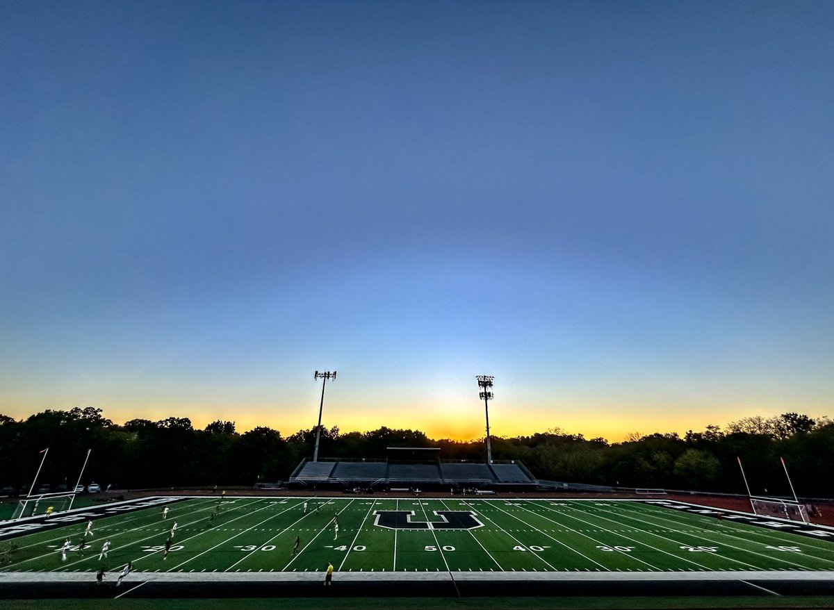 ThompsonFoto12's tweet photo. Proud to be a small part of USC Girl’s Soccer “Green Out” Game tonight at the Lady Panthers Stadium. The game is to bring suicide awareness to girl’s
Sports. @usc_gsoc will once again take on @CMLadyMacSoccer @CanonMacSports in their “Green Out”
Game. @JohnKrysinsky and I are here with @pghsoccernow for this great event.
September is Suicide Prevention Month. The focus of their Green Out Game is to bring awareness and advocacy to mental illnesses and disorders and suicide prevention. Specifically for young adults and athletes. @WTAE @astockeyWTAE