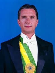fabysapek's tweet photo. @lelispatricia Tudo indica que vamos reviver 1990 ...
 🥱 https://t.co/eDtEYMd4nn