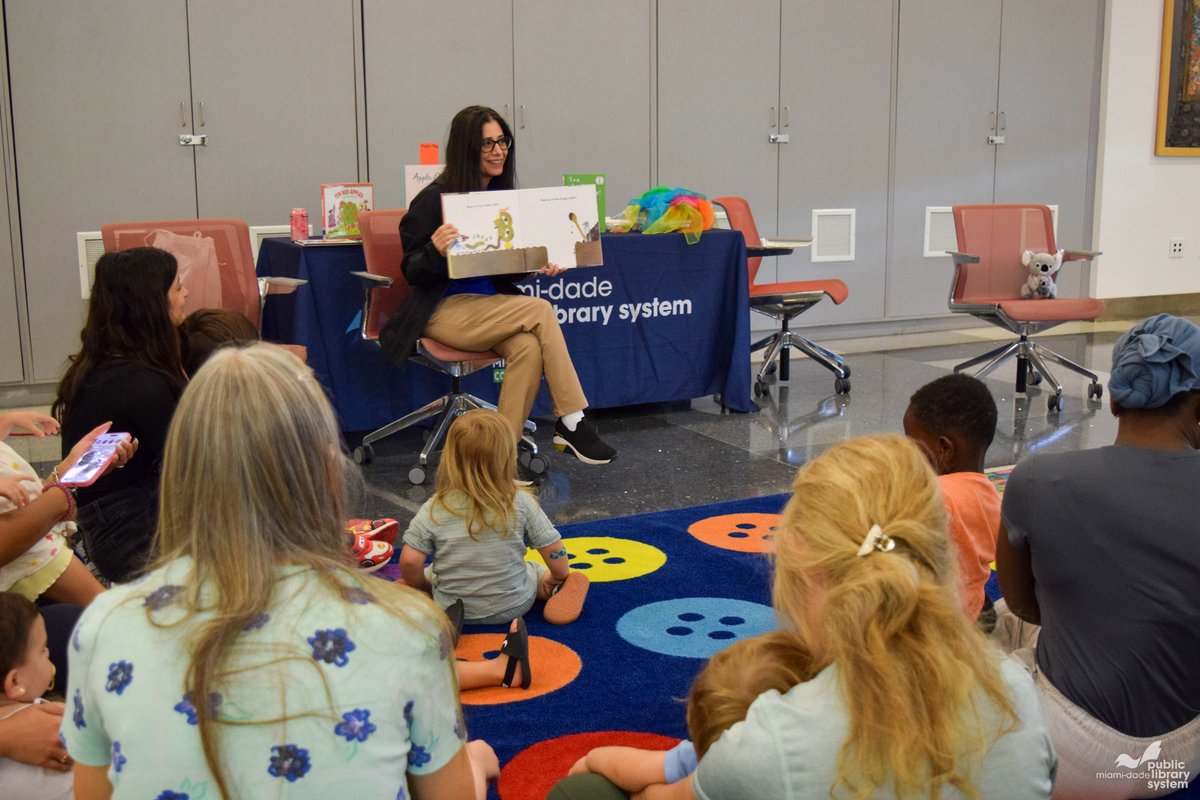 MDPLS's tweet photo. It was all about apples at storytime today at the Northeast Dade – Aventura Branch Library! 🍎 A big thank you to Commissioner @MickySteinberg for joining us as our special guest reader and sharing apple-themed stories with our toddlers and preschoolers. https://t.co/RH43LYDVAA