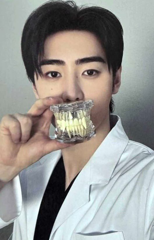 hevhoon's tweet photo. wtb lfs sunghoon the sin:bliss makestar lucky draw ph 

- pls bentahan nyo na ko di ba kayo naaawa sakin po pls po para pumasa ako sa subjects ko need ko yan salamat po libre ko po kayo linis ngipin at pasta pag dentista na ko thank you https://t.co/yvzCoVrfgJ
