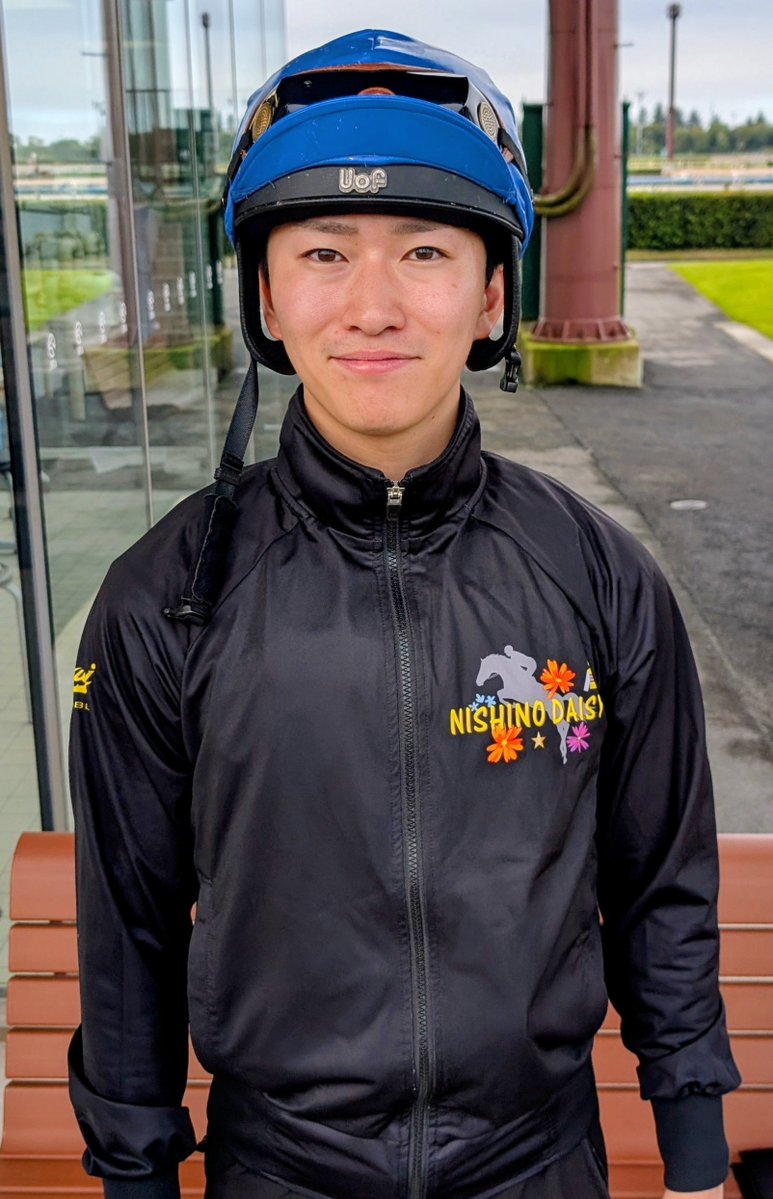 casinodrive0307's tweet photo. 武者修行から帰国した菅原明良騎手、今週よりJRAでの騎乗を再開いたします

今週は土曜は東京。日曜、月曜は京都で騎乗予定です

#美浦トレセン
#菅原明良
#菅原明良騎手
#おかえりなさい https://t.co/86XN9cRTP1